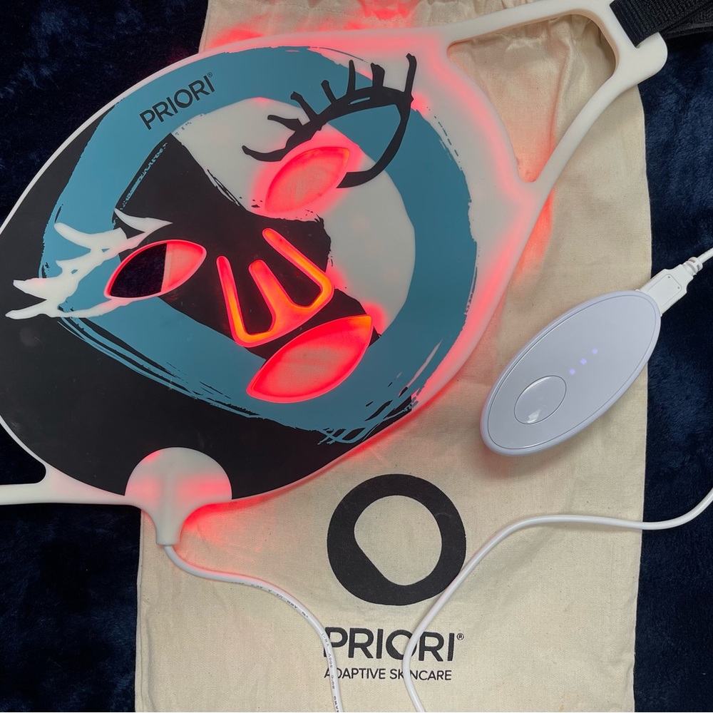 Priori LED Mask